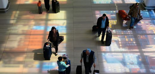 Flugstopp an mehreren Flughäfen der US-Ostküste wegen technischer Störung
