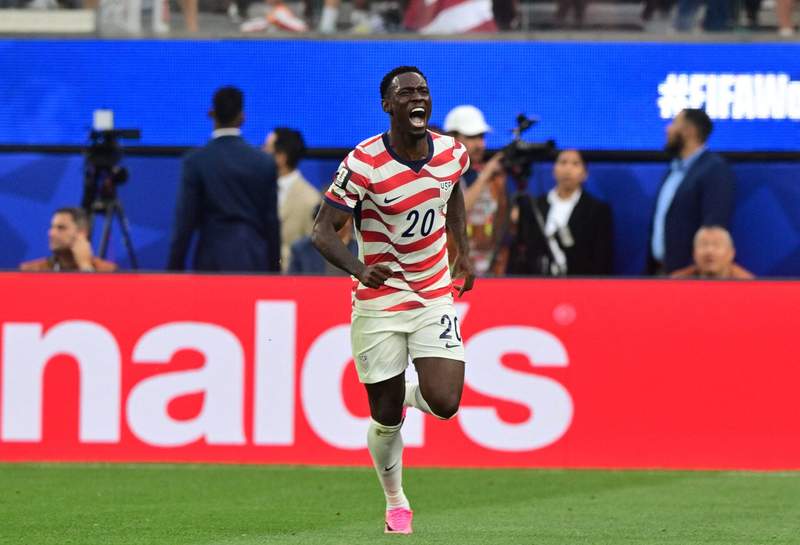 Folarin Balogun Goal Disallowed for Offside in USMNT vs Paraguay