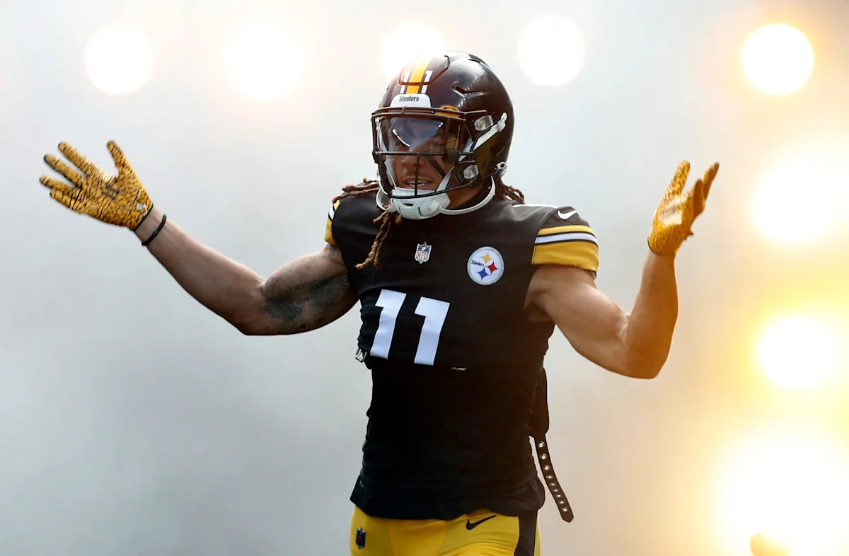 Ehemaliger Steelers-Spieler Hines Ward als bester Träger der Nummer 11 ausgezeichnet