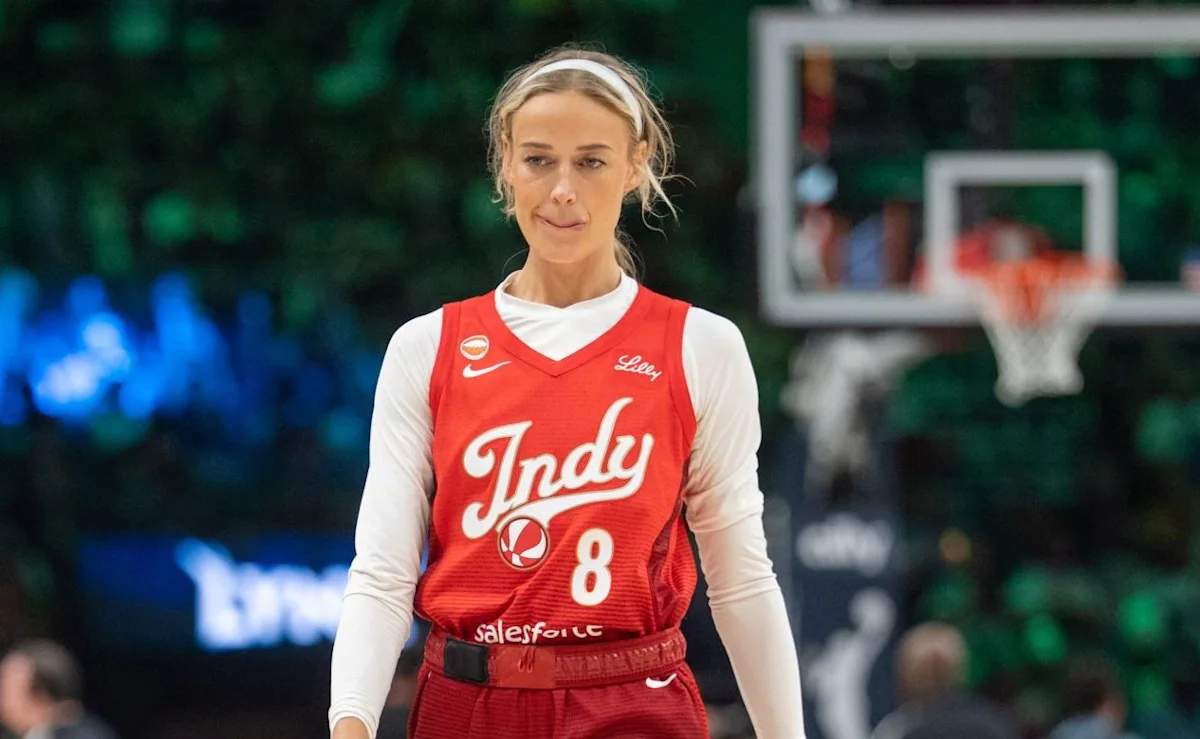Fox Sports Analyst Questions Sophie Cunningham's Stance on Transgender Athletes