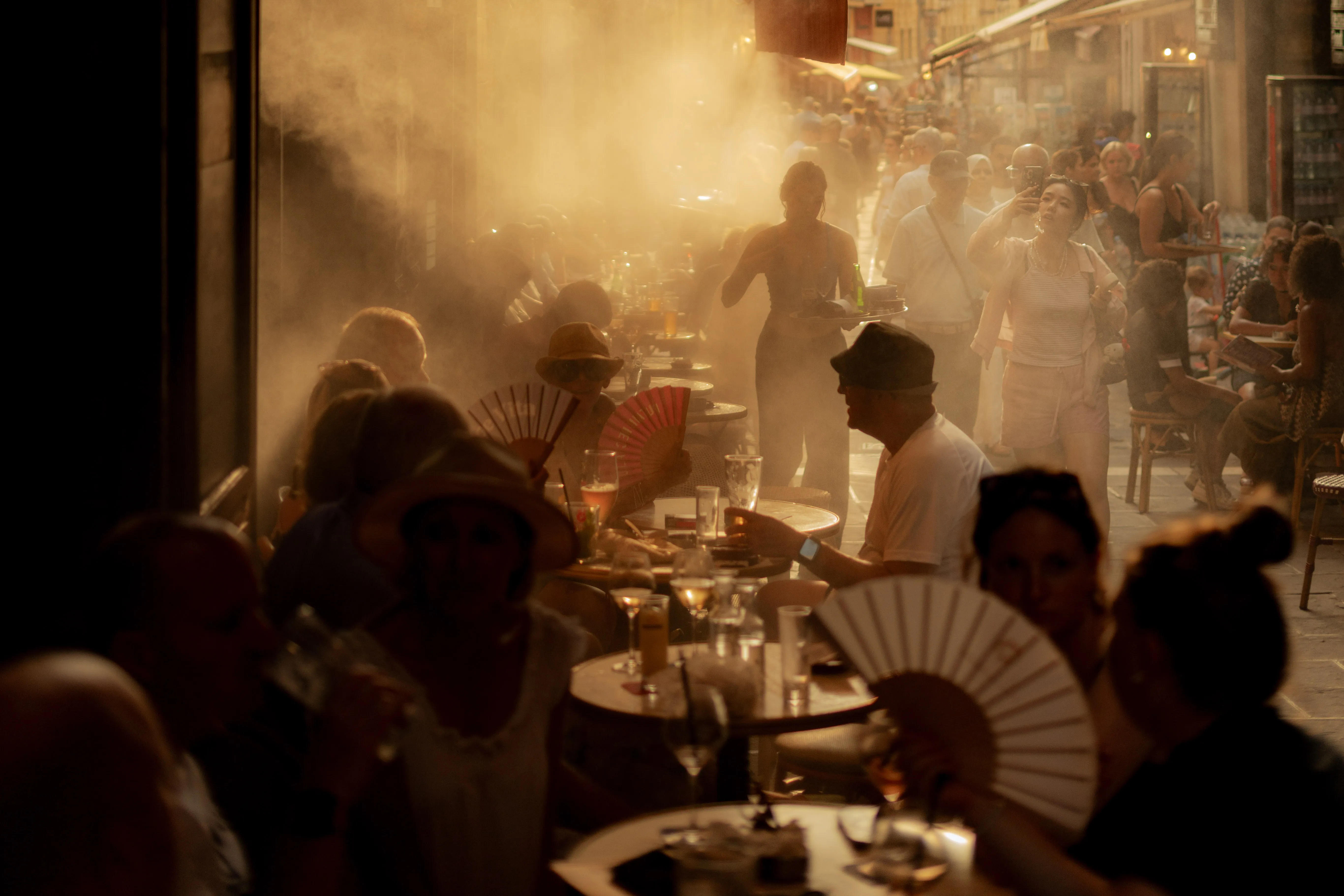 France Records Around 1,000 Excess Deaths During Heat Wave