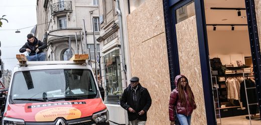 Frankreich bereitet sich auf neue Proteste vor: 70.000 Polizisten im Einsatz