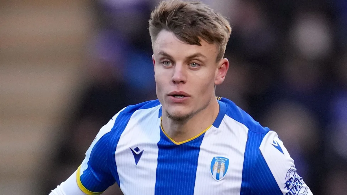 Gillingham Signs Striker Will Goodwin Following Oxford United Release