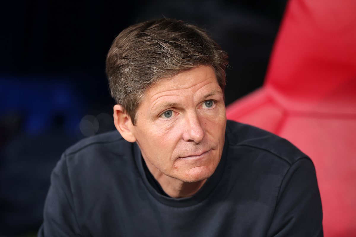 Glasner Prepares Presentation for Tuesday Meeting with Milan