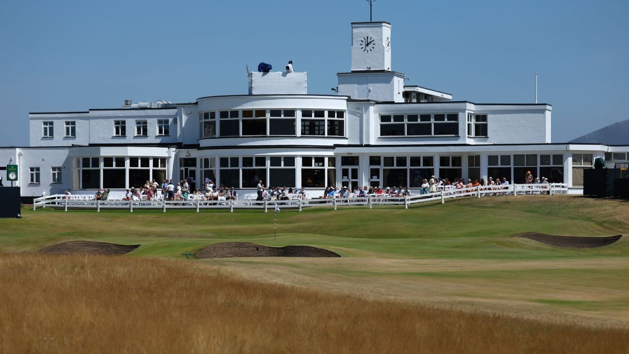 Golfers Note Firm, Fast Conditions at Royal Birkdale