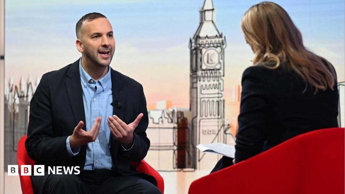 Green Party Leader Will Not Overturn ‘Zionism is Racism’ Motion Until 2028