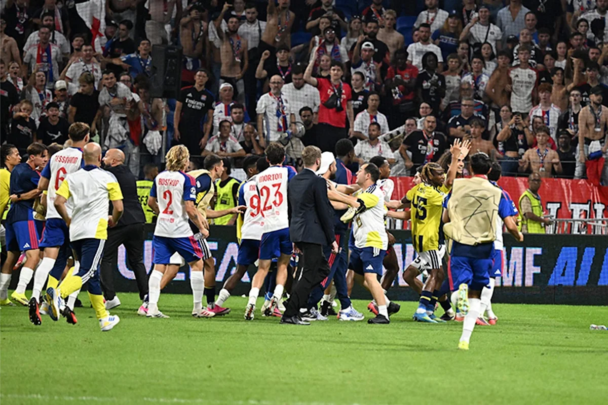 Guendouzi Involved in Brawl After Champions League Qualification