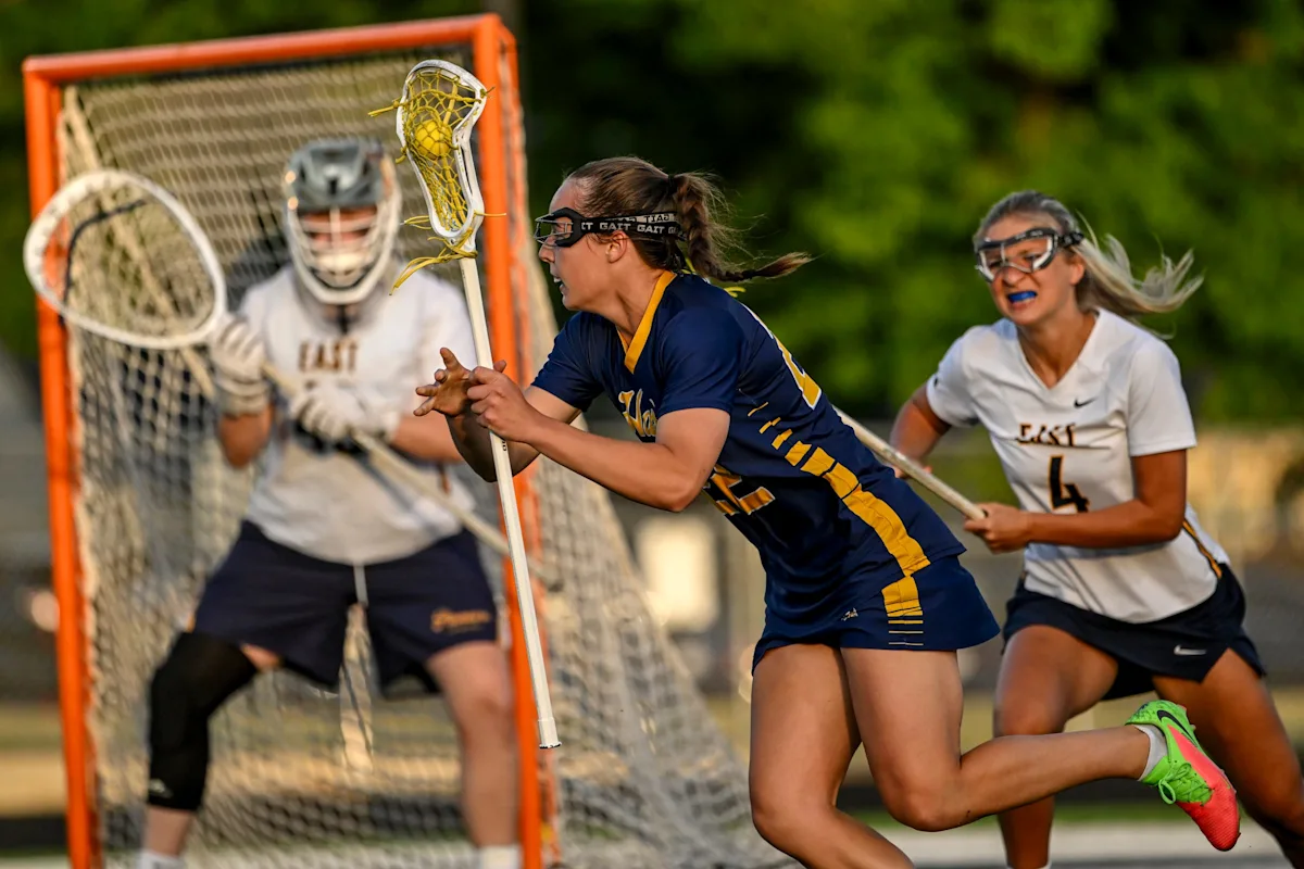 Lacrosse-Team Haslett-Williamston scheitert im staatlichen Halbfinale, beendet Saison mit 18-2