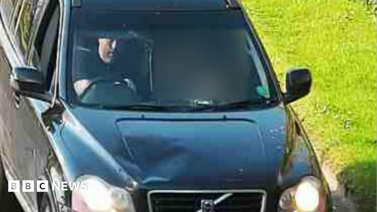हेड टीचर को घसीटकर मार डाला: ड्राइवर हत्या का दोषी पाया गया