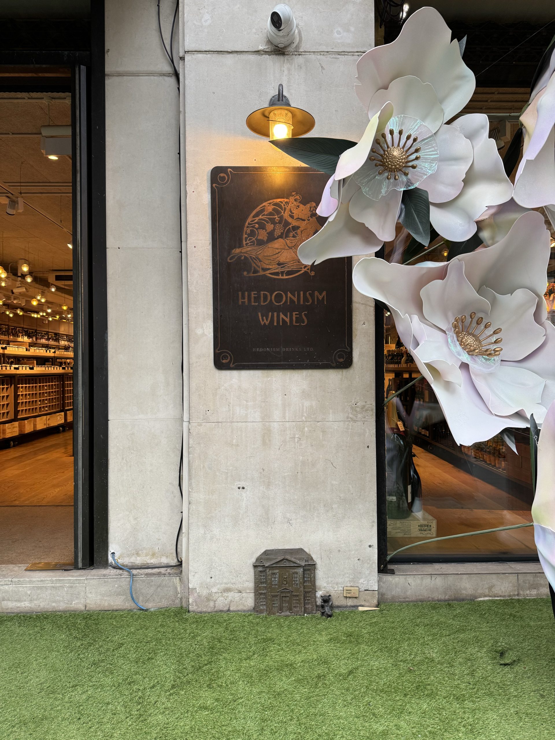 Hedonism Wines bringt erschwingliche Eigenmarken-Whisky-Reihe auf den Markt