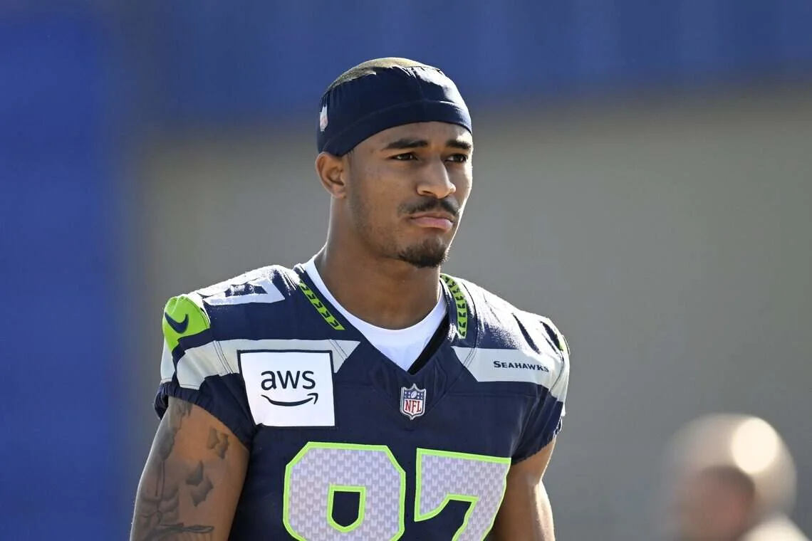 High Schooler Montorie Foster Jr. Pursues Seahawks Roster Spot