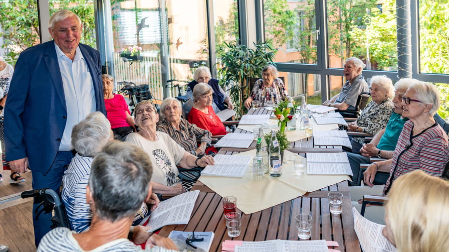 Hitzewelle belastet Pflegeheime: Temperaturen bis zu 45 Grad gemessen