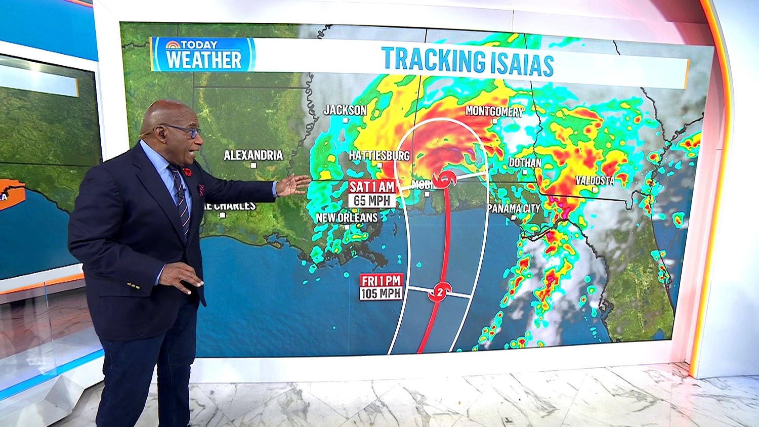 Hurricane Isaias Strengthens, Threatens Gulf Coast as USS Lincoln Concludes Deployment