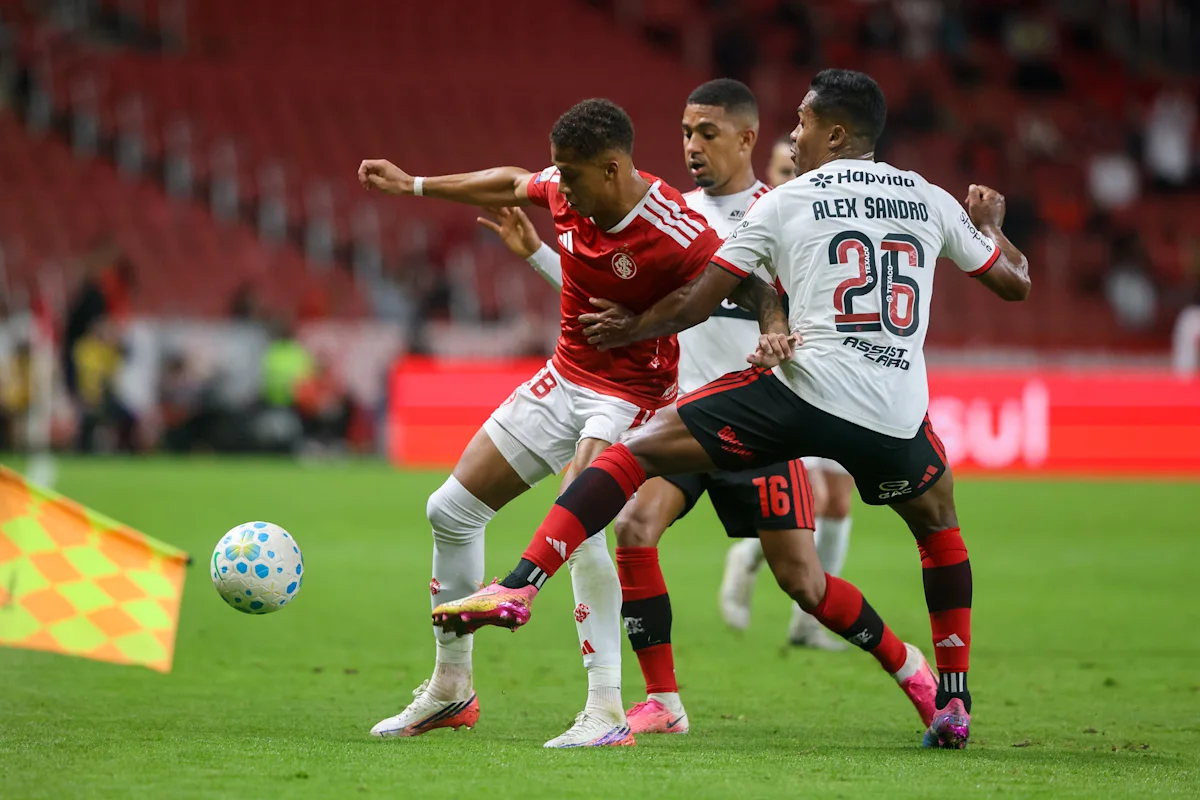 Inter and Flamengo Draw in Brasileirão Clash