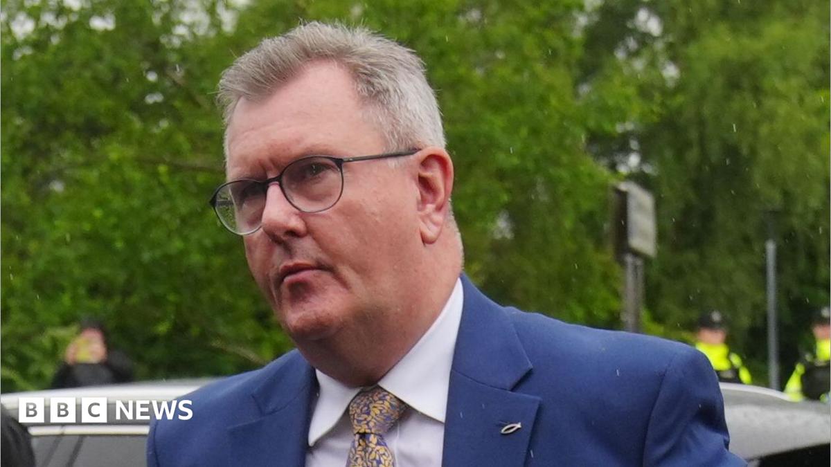 El exlíder del DUP, Jeffrey Donaldson, encarcela, se enfrenta a una nueva investigación por violación