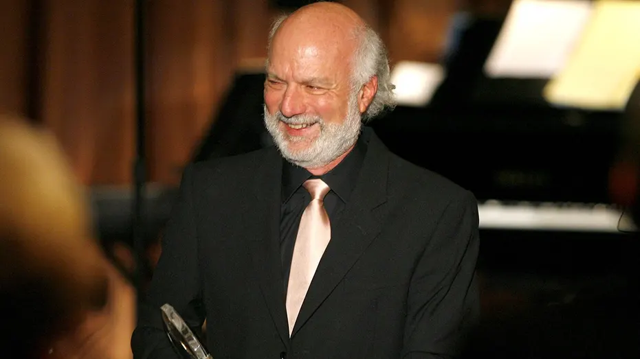 James Burrows, Director of 'Cheers' and 'Friends,' Dies at 85