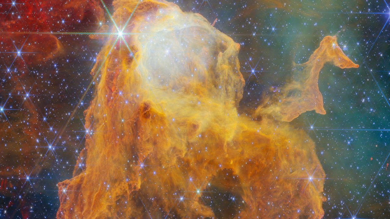 James Webb Telescope Spots Rare Star in 'Treasure Chest' Globule