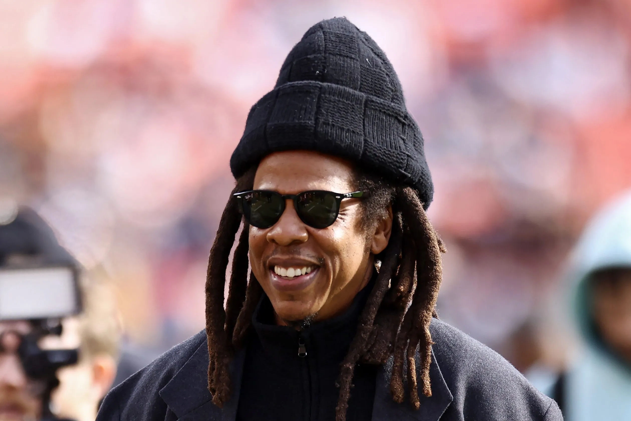 Jay-Z Brings Out Lauryn Hill, Wyclef at London Concert