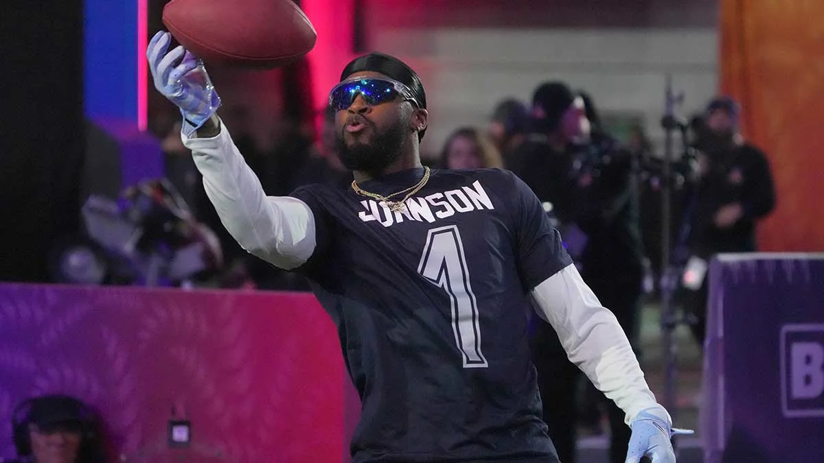 Jaylon Johnson Says Ben Johnson Conversation ‘Sparked’ New Drive