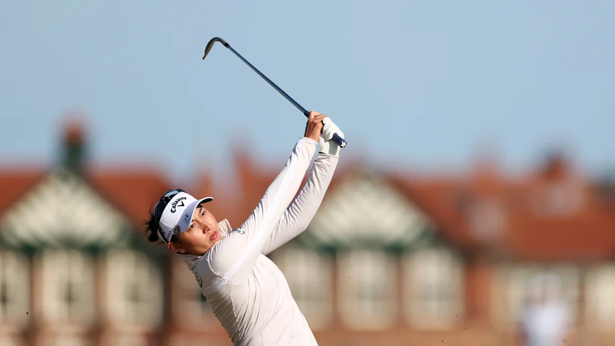 Jeeno Thitikul Slides in Round 2 of AIG Women's Open
