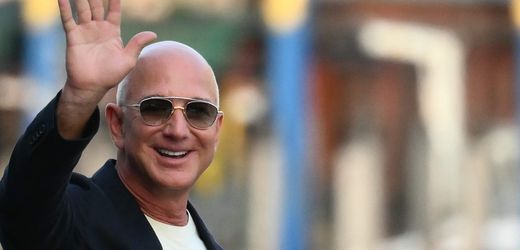 Jeff Bezos erwirbt Minderheitsbeteiligung am FC Liverpool
