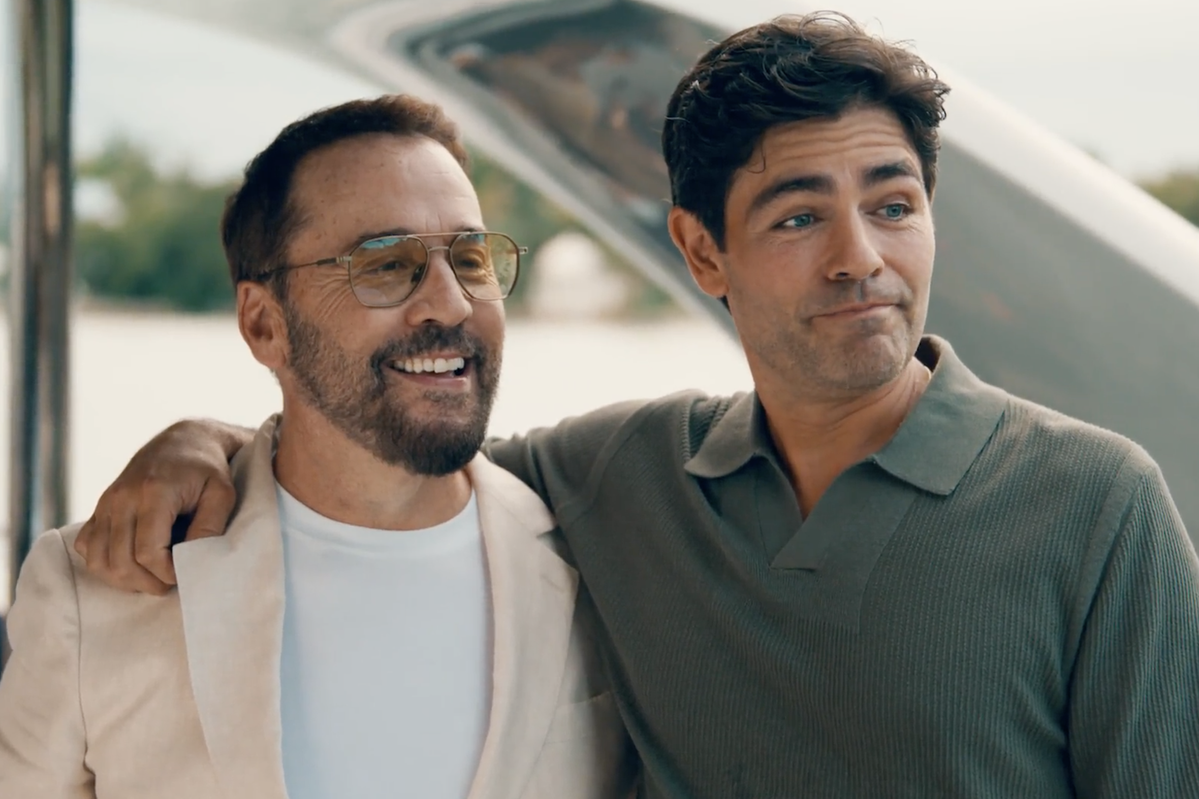 Jeremy Piven, Adrian Grenier Reunite for Betr Ad