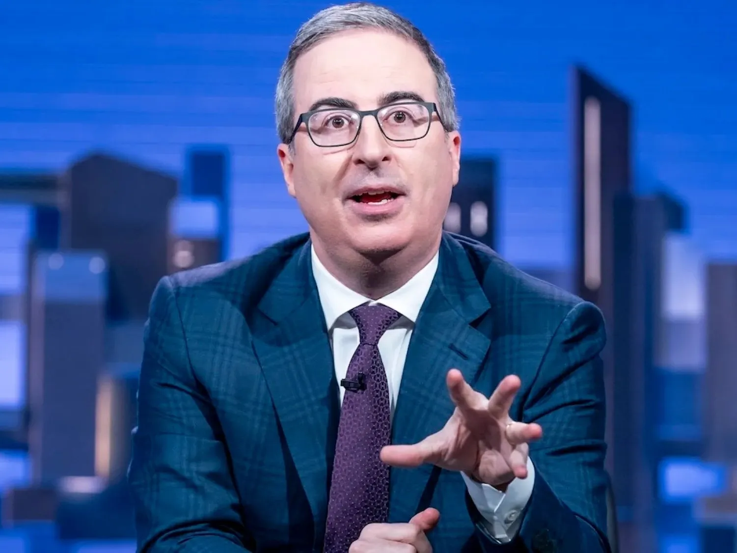 John Oliver Criticizes DC Films on ‘Last Week Tonight’