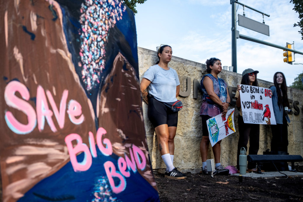 Richter stoppt Bau der Grenzmauer in der Big-Bend-Region von Texas