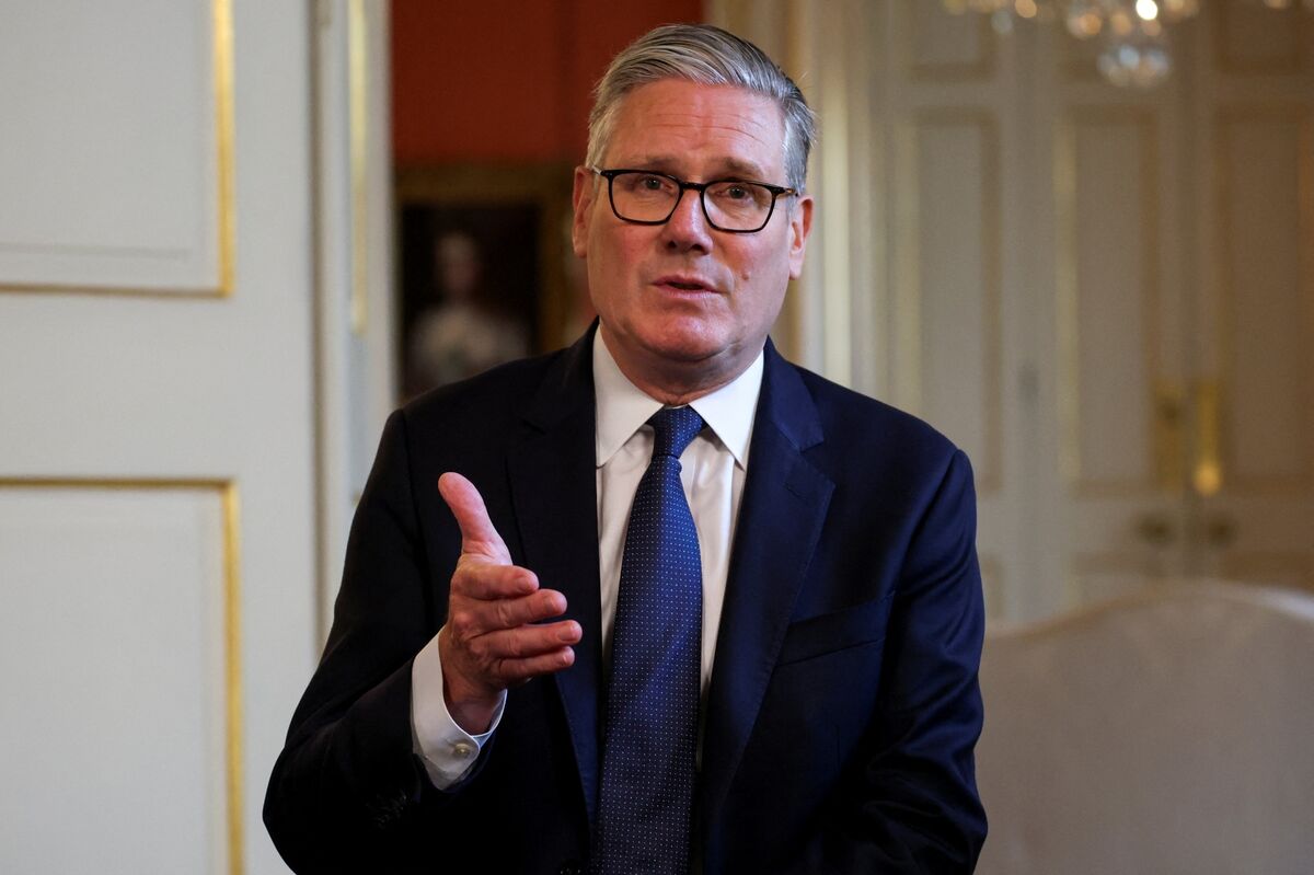 Keir Starmer Apologizes for Forced Adoption Practices, No Compensation Announced