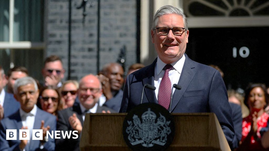 Keir Starmer Resigns as UK Prime Minister Following Labour Party Defeat