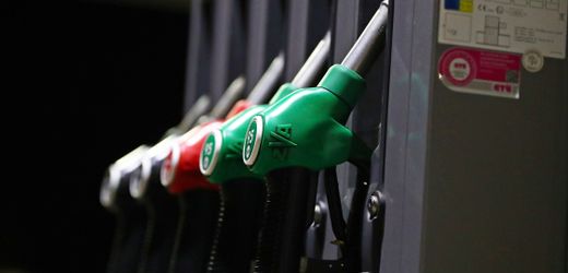 Klingbeil plant EU-weite Sondersteuer auf Übergewinne von Ölkonzernen