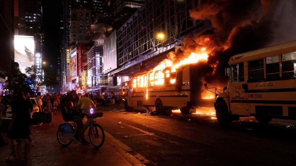 Knicks Clinch Title Amidst Manhattan Chaos and Mass Arrests
