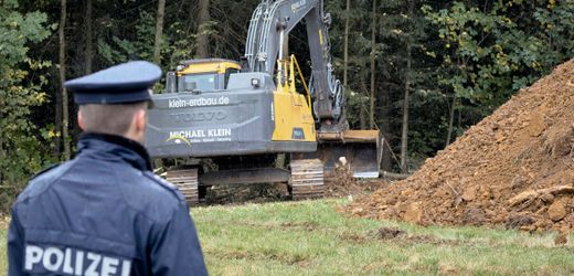 Knochen von seit 20 Jahren Vermisster Kerstin Lee Langley Geborgen, Drei Tatverdächtige