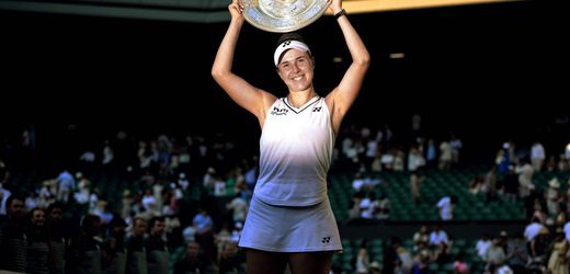 Linda Nosková gewinnt Wimbledon-Finale nach Abwehr von fünf Matchbällen