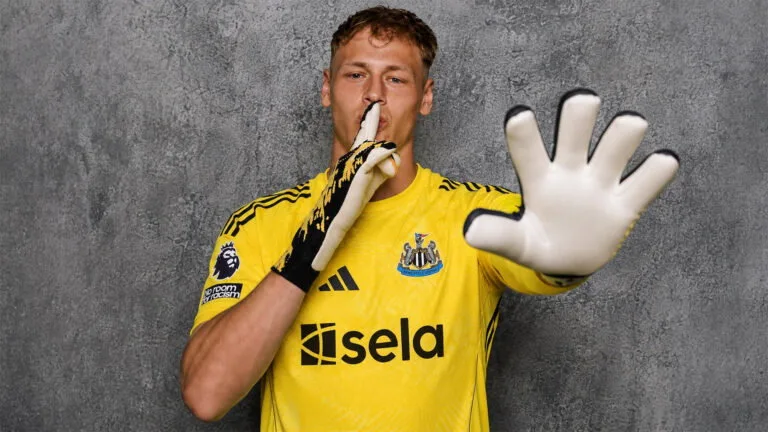 Lukas Hornicek Ficha por el Newcastle United