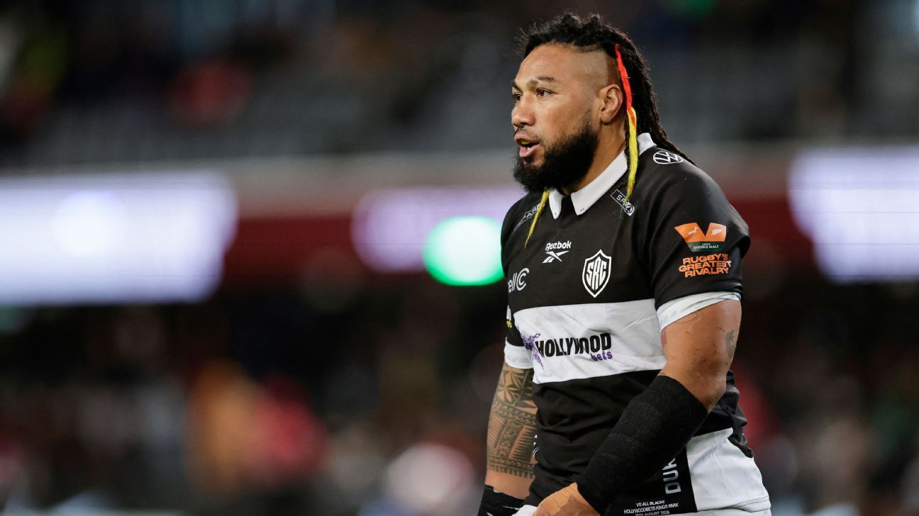 Ma'a Nonu Performs Solo Haka Before All Blacks Victory
