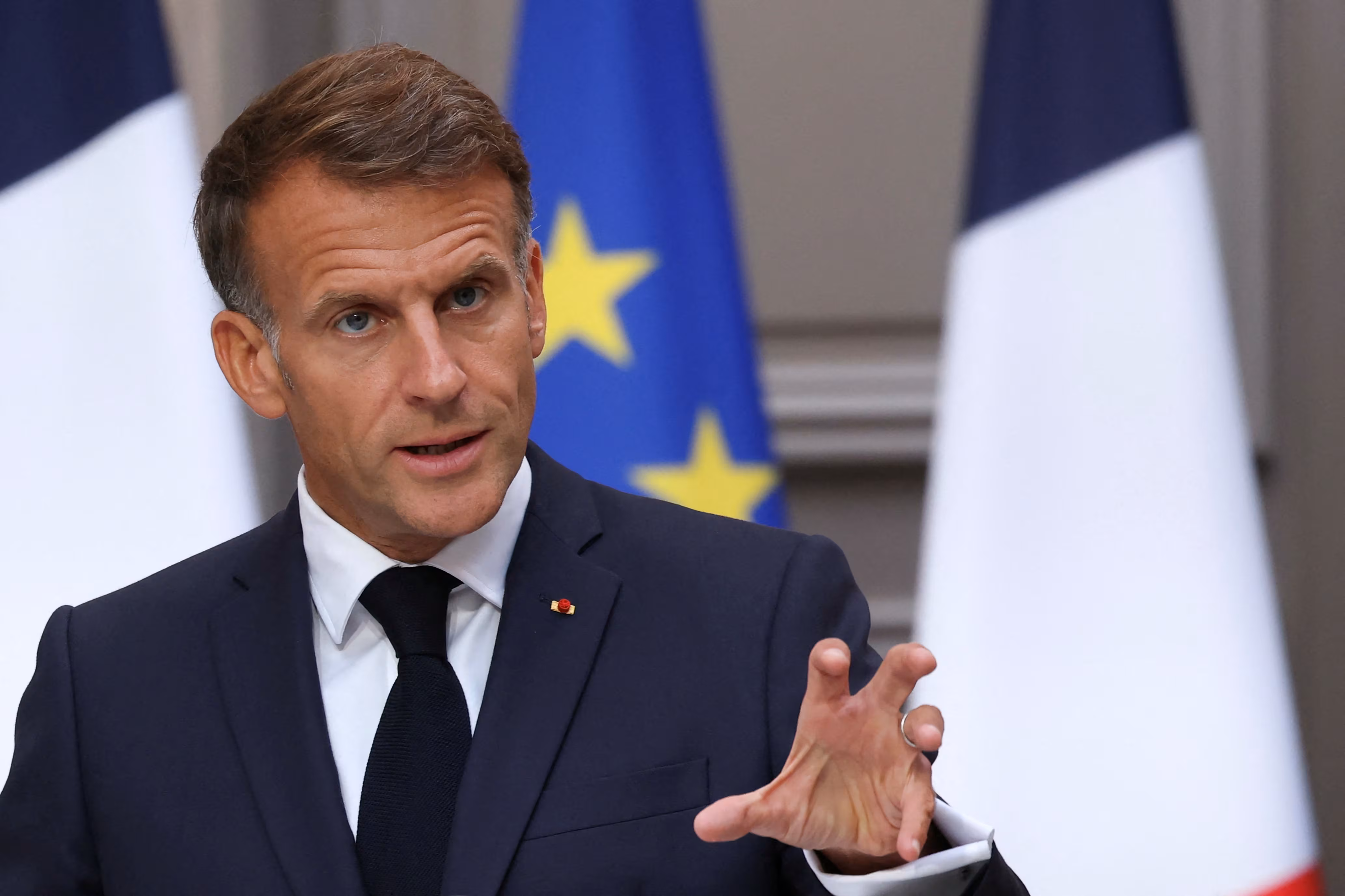 Macron ordena reforzar la protección de infraestructuras críticas ante el aumento de las amenazas rusas