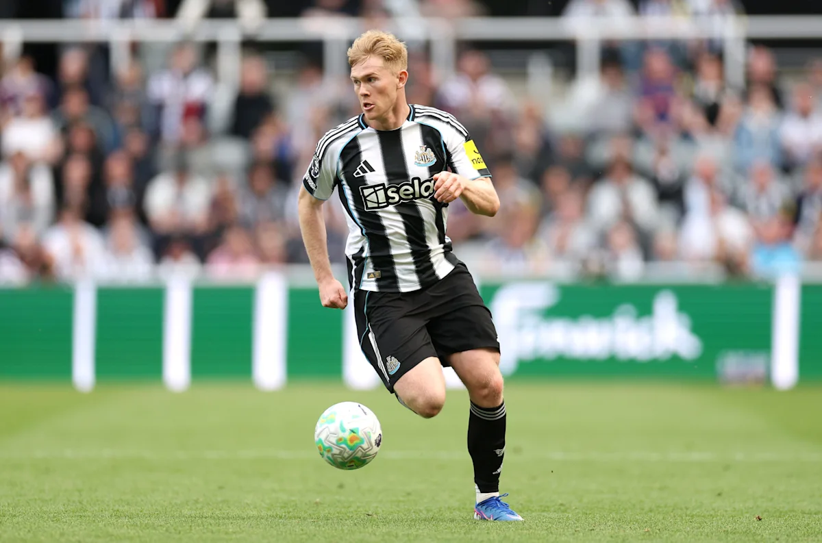 Manchester United Preparing Bid for Lewis Hall