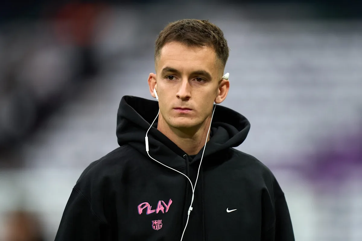 Бъдещето на Marc Casadó в FC Barcelona е неопределено преди летния трансферен прозорец