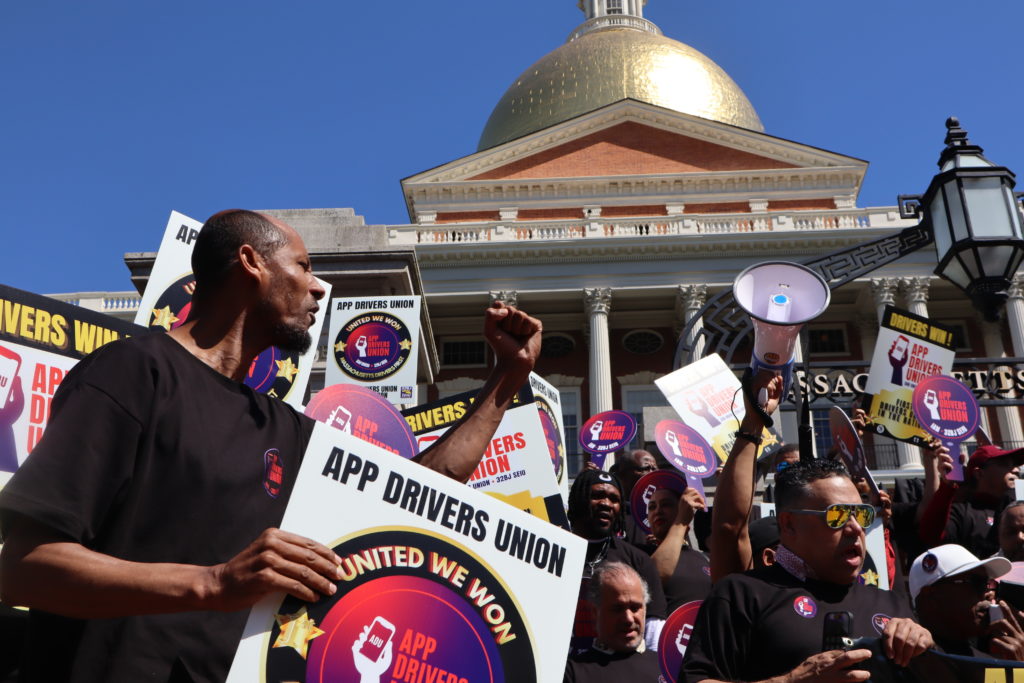 Massachusetts Uber and Lyft Drivers Certify First Statewide Ride-Hailing Union