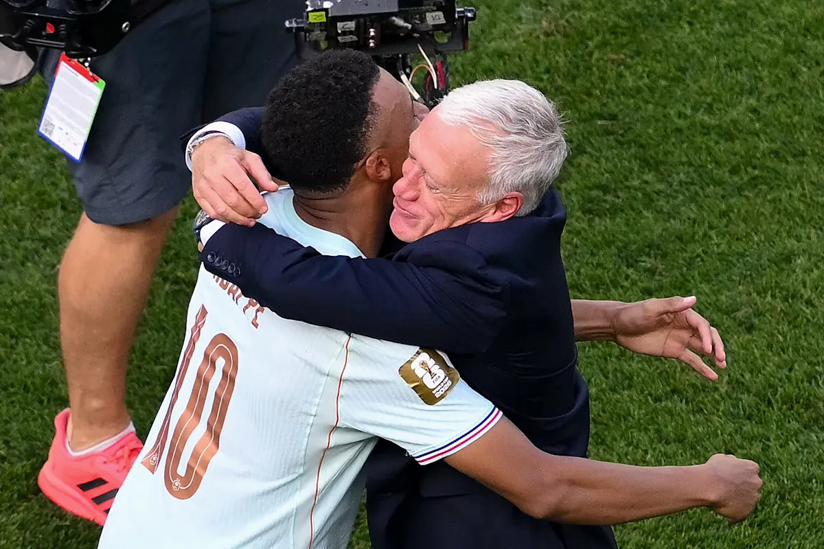 Mbappé Pays Tribute to France Coach Deschamps