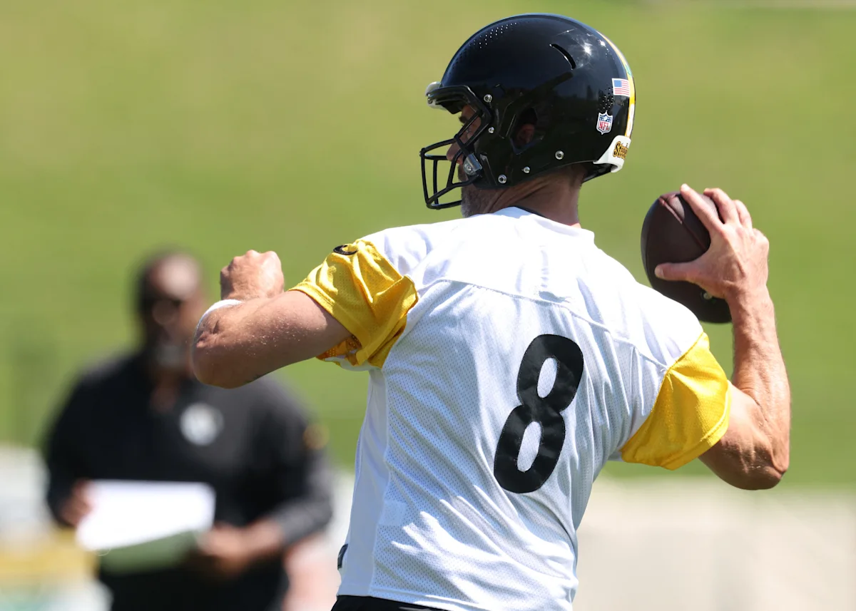 McCarthy Details Preseason Plans for Steelers QB Aaron Rodgers