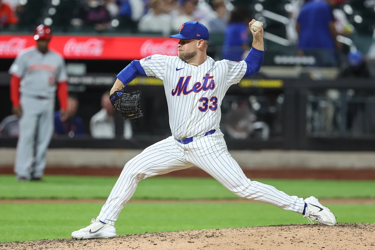 Метс започват търговска активност с размяна на подавач