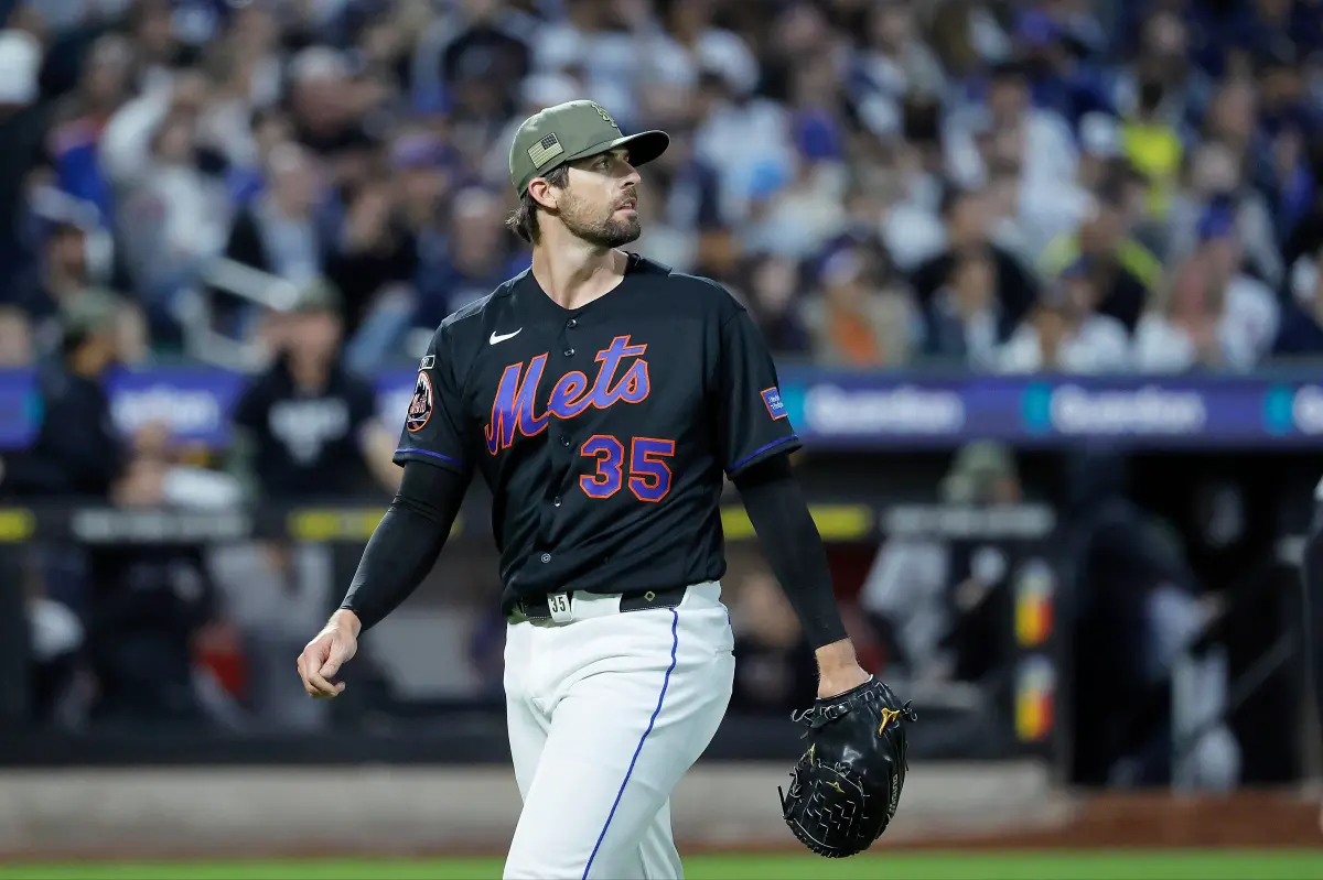 Очаква се Mets да разменят питчера Клей Холмс