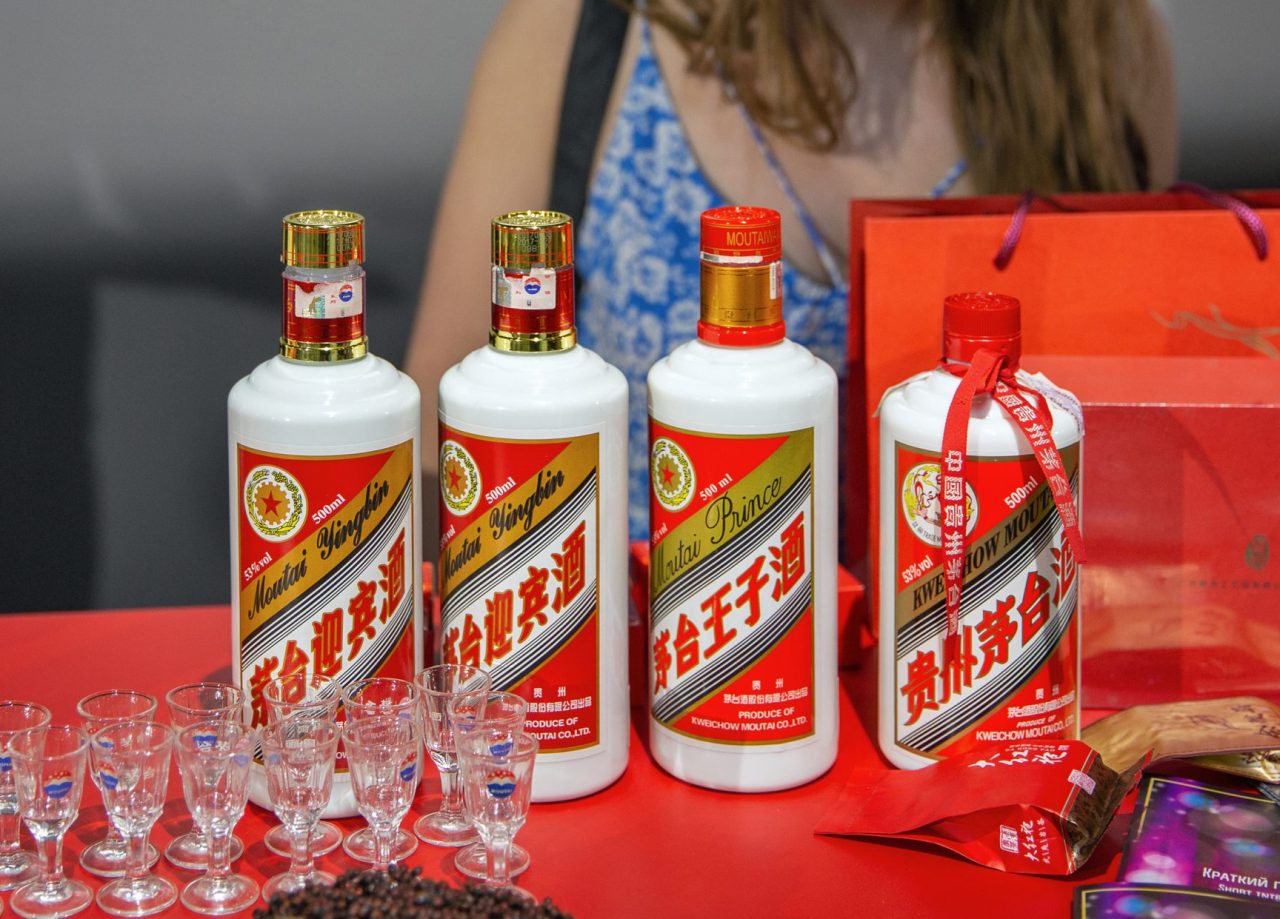 Moutai Aumenta de Nuevo el Precio de su Principal Destilado