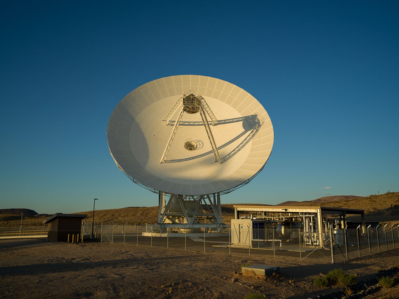 NASA Fügt Neues Goldstone-Antenne zum Deep Space Network hinzu