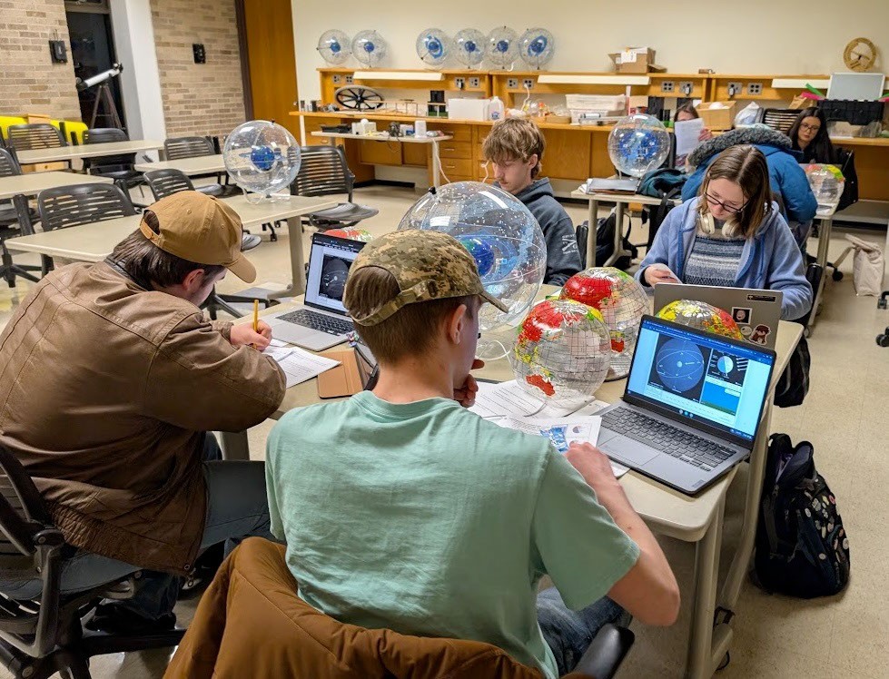 NASA Helps Update Astronomy Education for Community Colleges