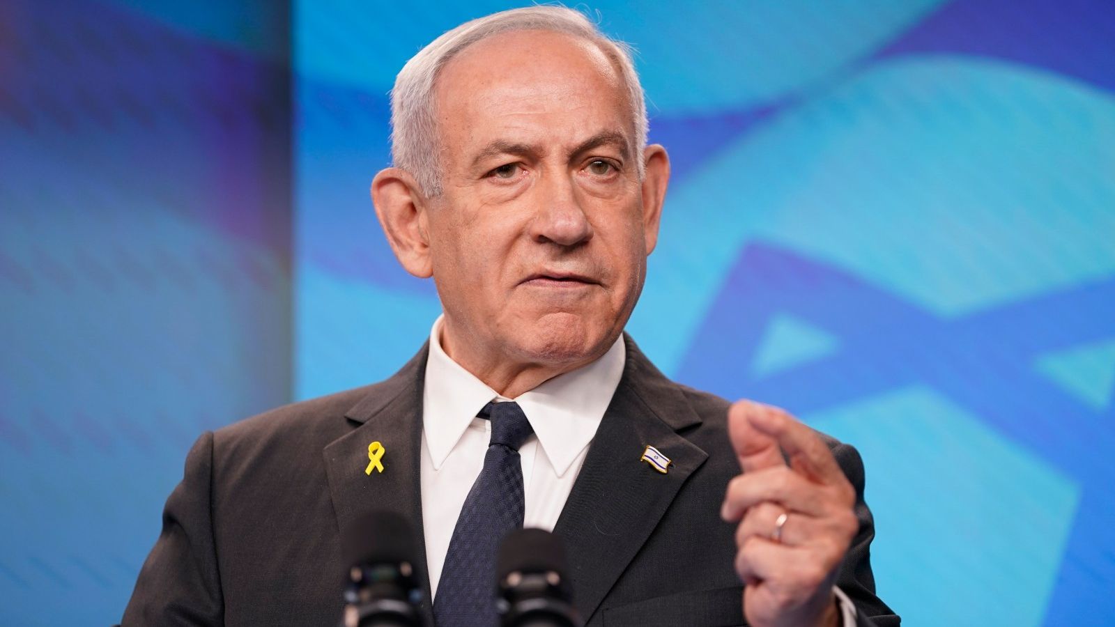 Netanyahu Undergoes Prostate Cancer Treatment