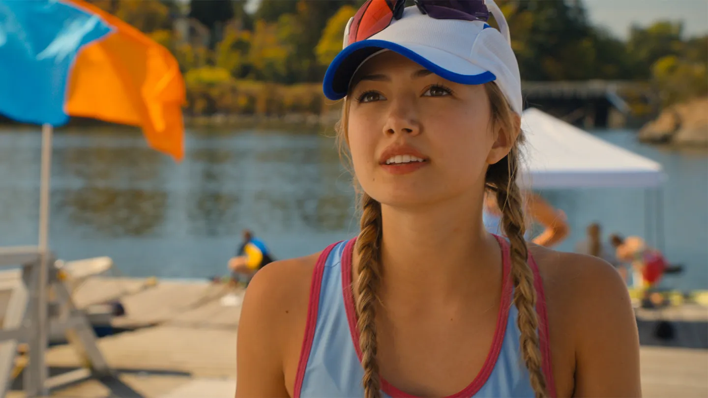 Netflix Пусна Трейлър за YA Сериала ‘Crew Girl’