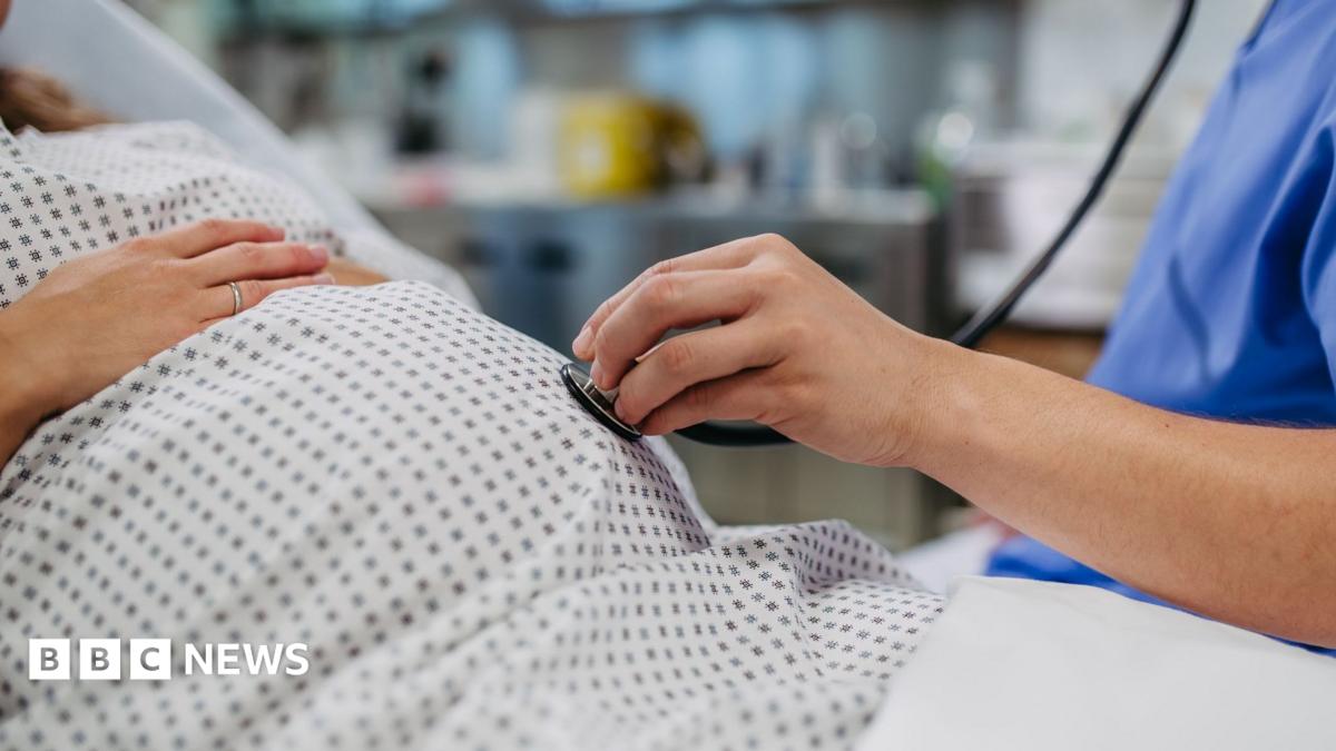 NHS Leaders Warn Smaller Maternity Units May Close Amid Safety Concerns